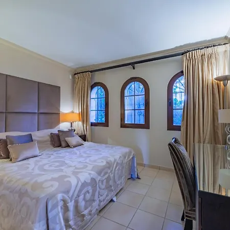 B&B Villa Belmundo - Puerto Banús * Marbella