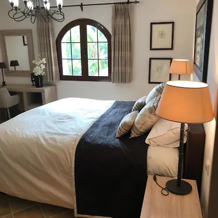 B&B Villa Belmundo - Puerto Banús *